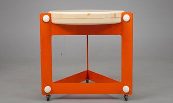 PÖYTÄ, muovia, design I. Massoni, Guccini Italy, 1970-luku.