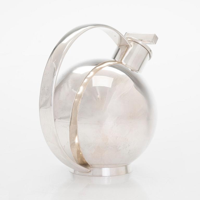 Sylvia Stave, cocktailshaker, silver, stämplad PV och med finsk kontrollstämpel Tillander, Helsingfors 1955.