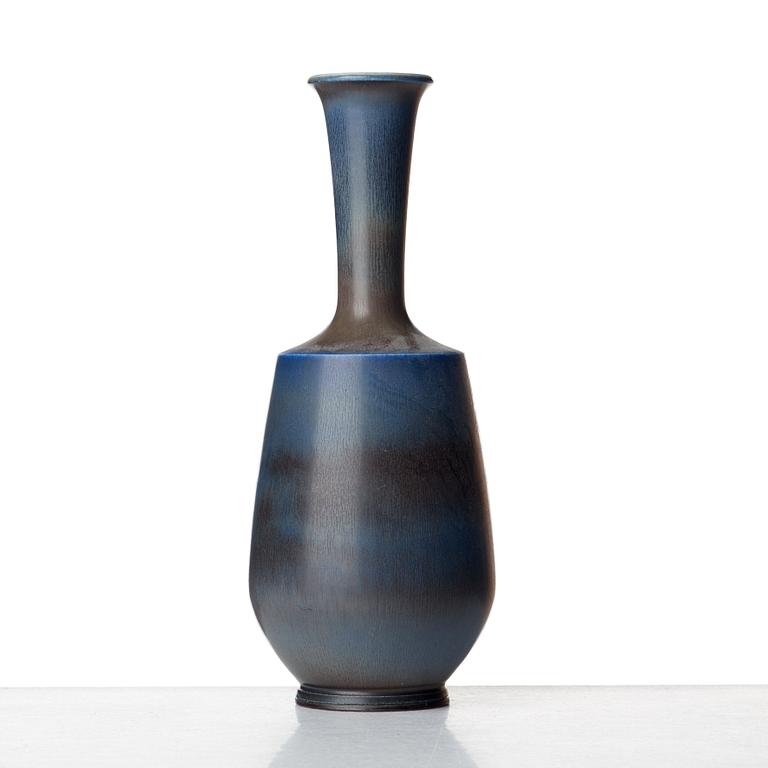 Berndt Friberg, a stoneware vase, Gustavsberg studio, Sweden 1962.