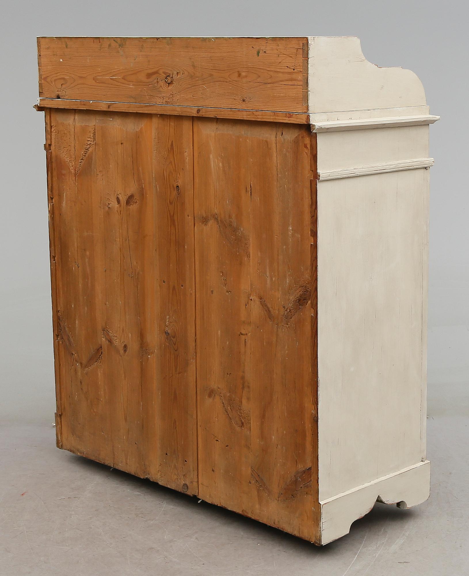 SKÄNK, sengustaviansk, 1800-talets första hälft.
