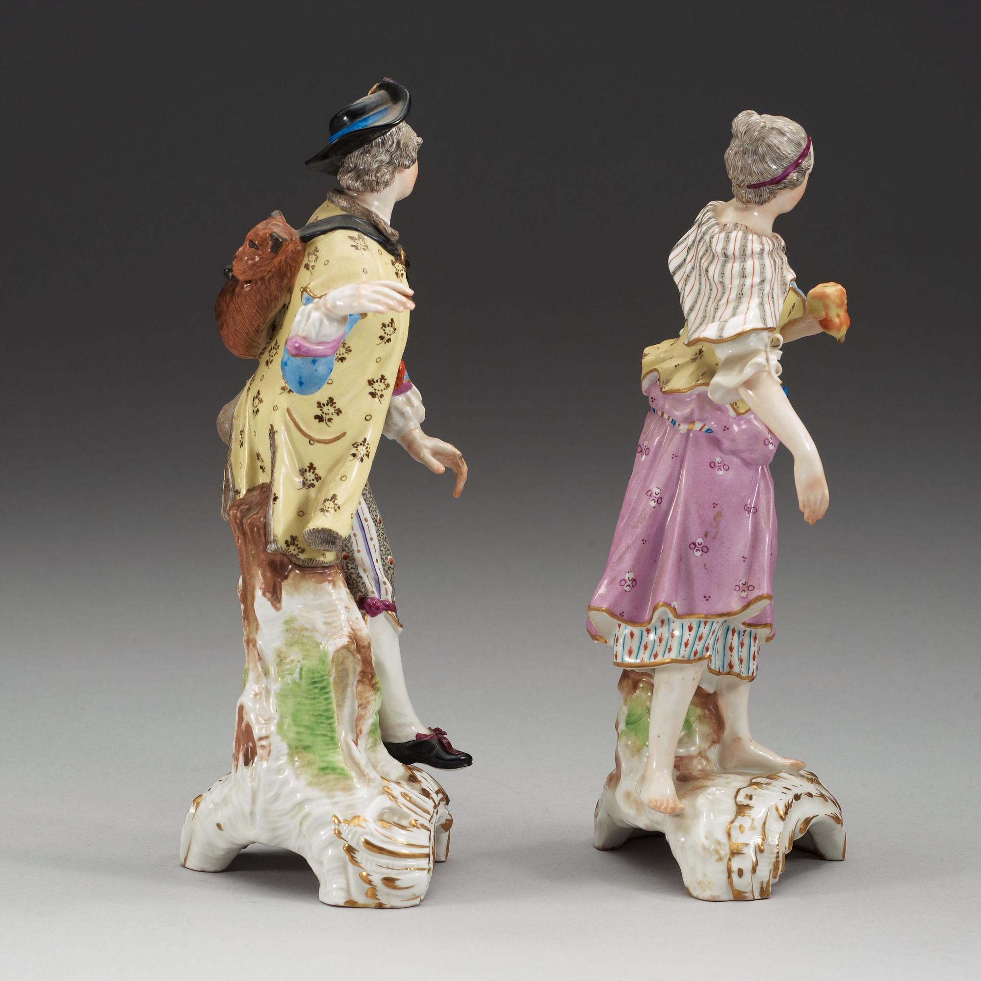 FIRGURINER, ett par, porslin. Berlin, 1800-tal.