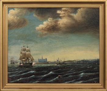 Fartyg till havs utanför Kronoborgs slott.