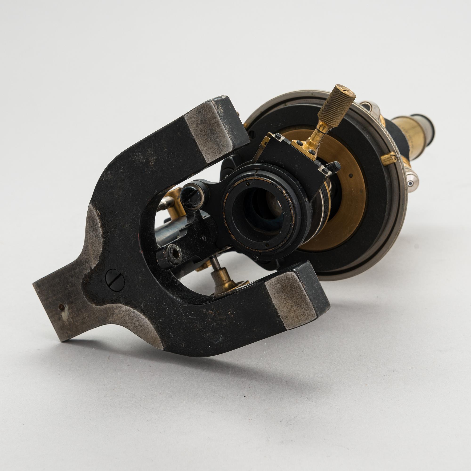 C Reichert, A microscope in box. Wienna ca. 1920.