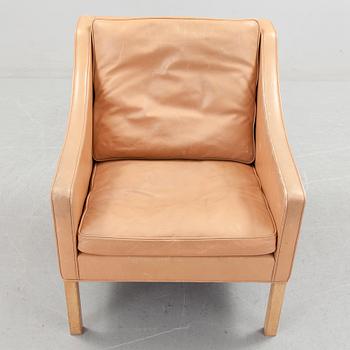 Lounge chair, model 2207, designed by Børge Mogensen for Fredericia Stolefabrik, second half of 20th century.