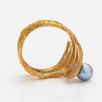 Björn Weckström, Ring "Octobus", 14K guld, odlade pärlor. Lapponia 1971.