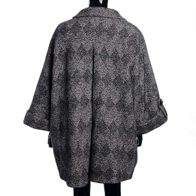 JACKA, Diane von Furstenberg.