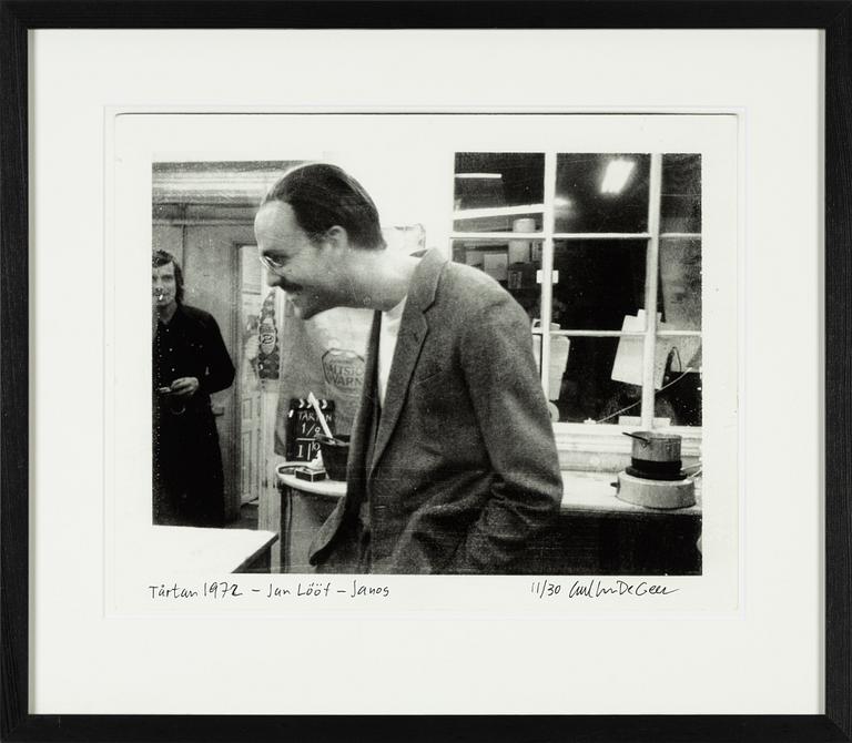 Carl Johan De Geer, fotografi, signerad 11/30.