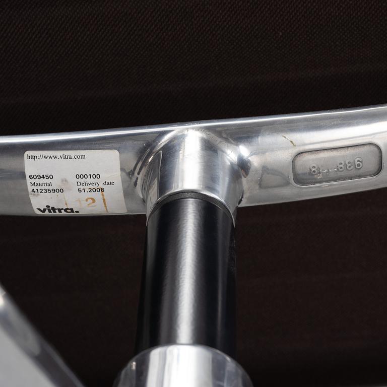 Charles and Ray Eames, an 'EA 105' desk-chair from Vitra.