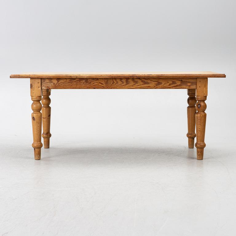 Dining table, late 19th century.