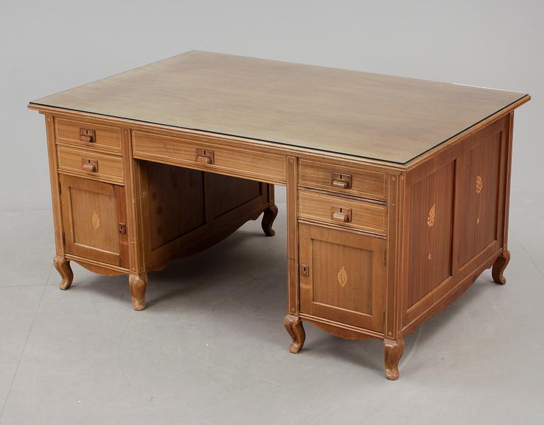 SKRIVBORD, 1900-tal.