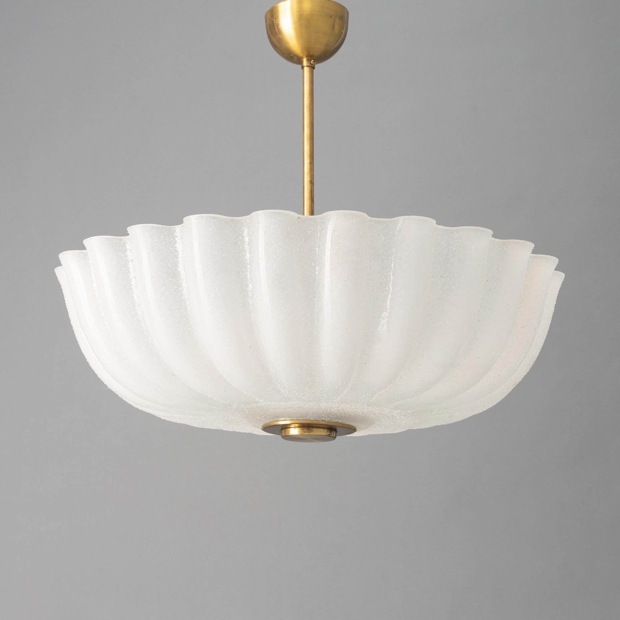 Taklampa, Swedish Modern, möjligen Pukeberg, 1940-50-tal.