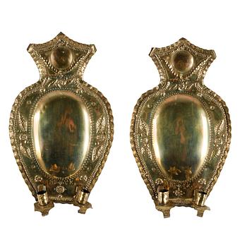 LJUSPLÅTAR, ett par, mässing, barockstil, 1900-talets första hälft.