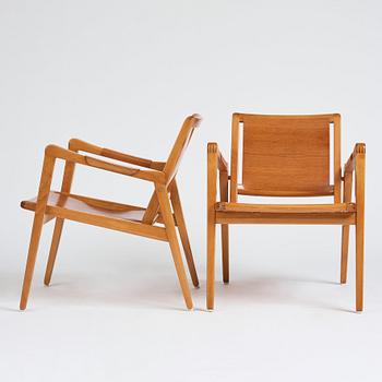 Axel Larsson, a pair of armchairs, model "244", for Svenska Möbelfabrikerna Bodafors, Sweden 1940-50's.