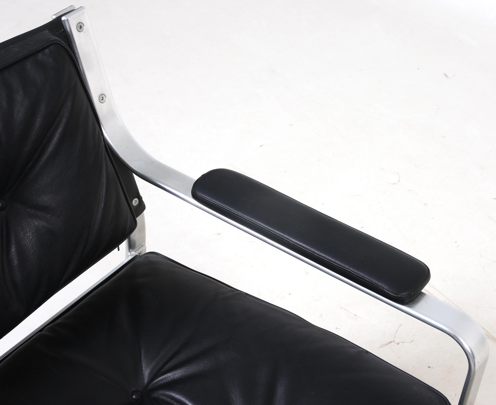 FÅTÖLJER, ett par, "Mondo", Karl-Erik Ekselius för JOC Möbler, 1900-talets andra hälft.