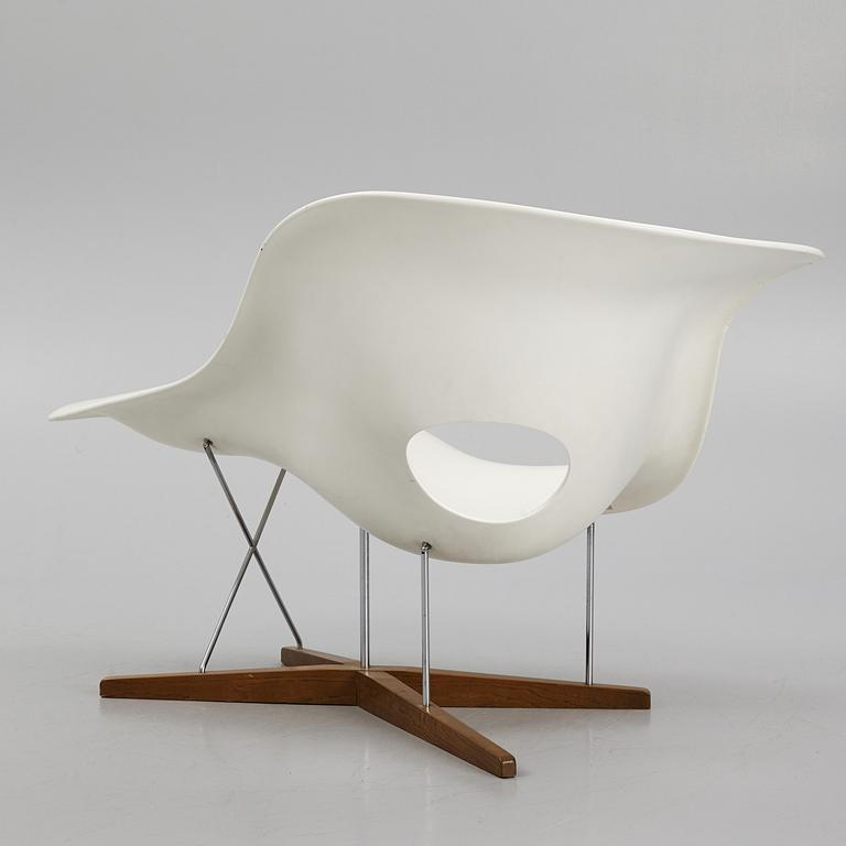 Charles & Ray Eames, lounge chair, "La Chaise", Vitra 2003.