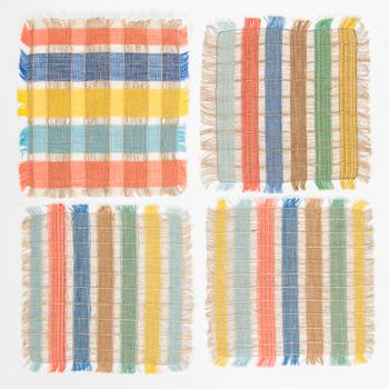 Margareta Ahlstedt-Willandt, five tablets, and four clothes, manufacturer Ateljee Margareta Ahlstedt-Willandt.