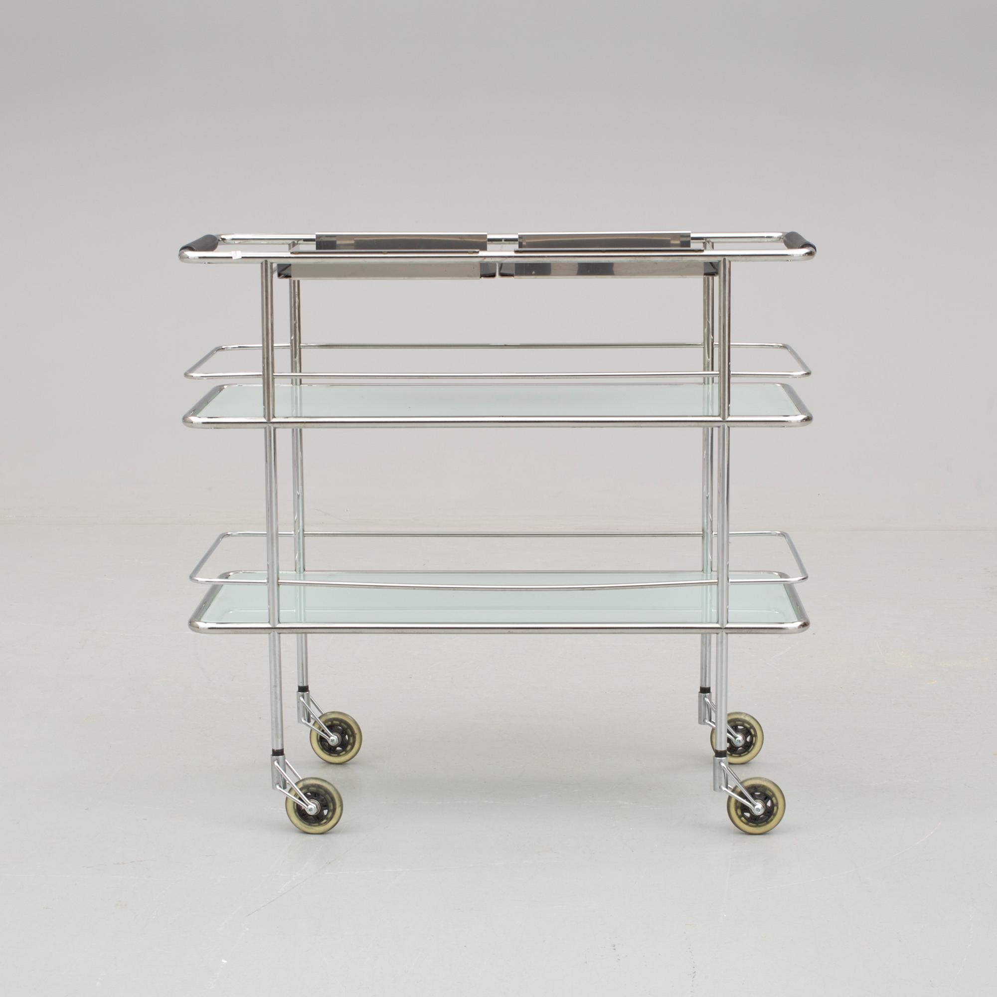 SERVERINGSVAGN, Lammhults, 2000-tal.