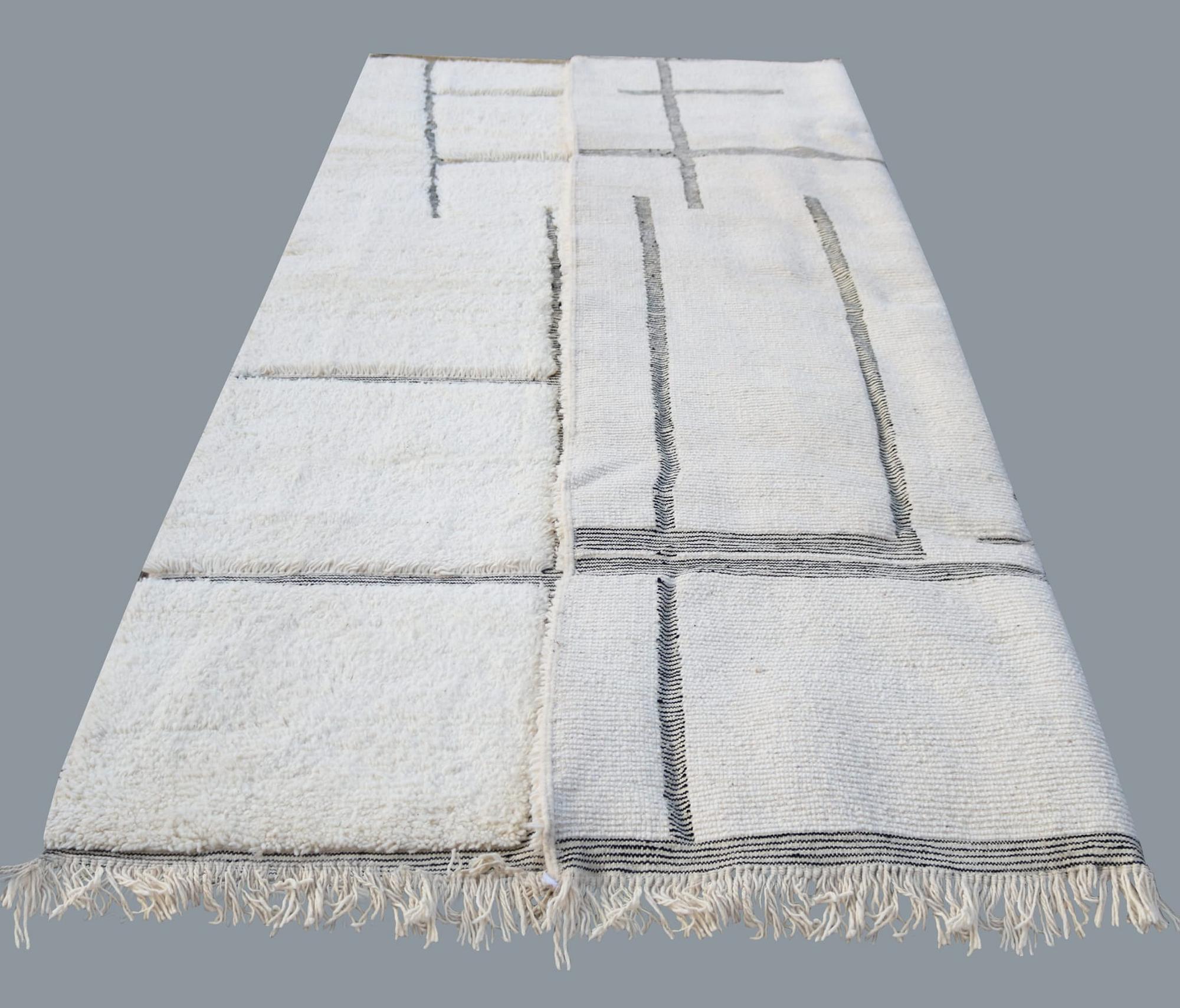 A carpet, Morocco, ca 295 x 214 cm.