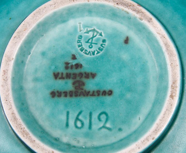 VASER, 2 st samt FAT, 2 st, stengods, "Argenta", Wilhelm Kåge, Gustavsberg.