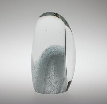 Timo Sarpaneva, A GLASS SCULPTURE.