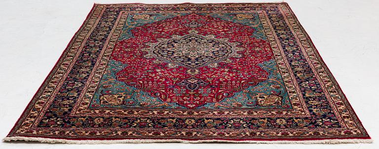 Carpet, Tabriz, approx. 310 x 198 cm.