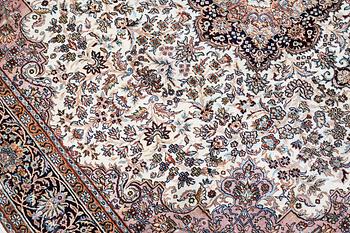 Rug, silk, Kashmir, approx. 215 x 212 cm.