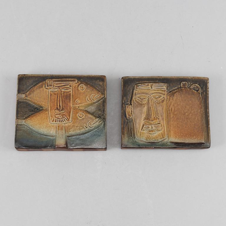 Two stoneware wall reliefs by Åke Holm.
