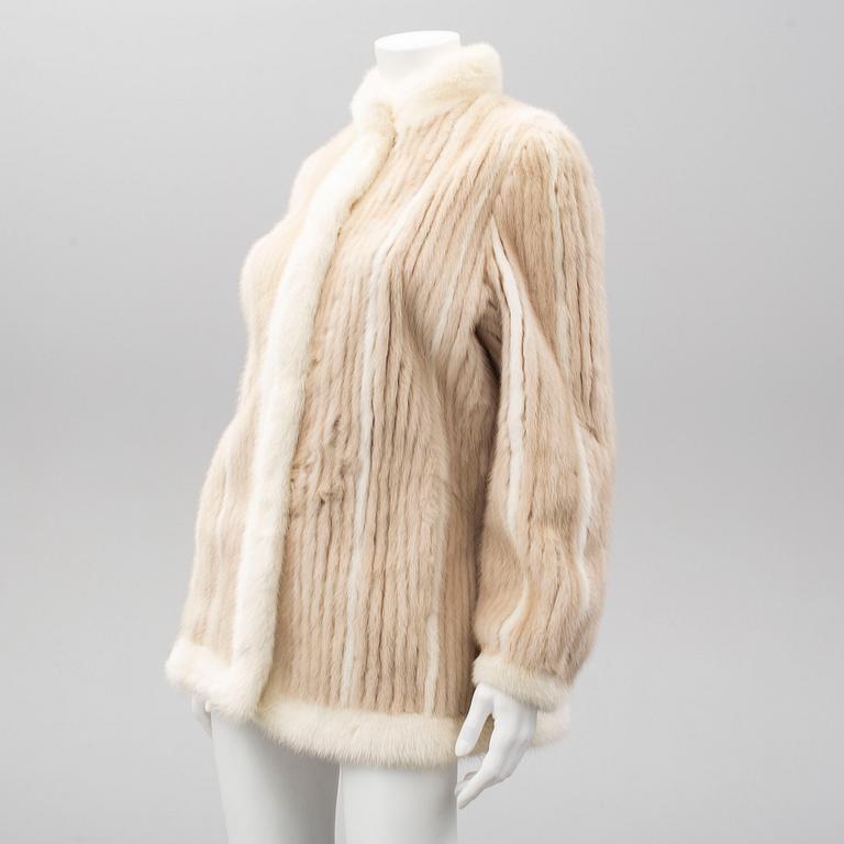 A mink fur jacket, Qwarnstöms Päls, Borlänge. Size circa M.