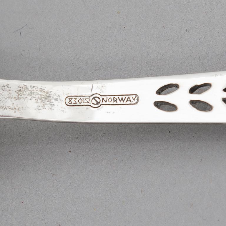 BESTICKUPPSÄTTNING, 126 delar, silver, Norge.