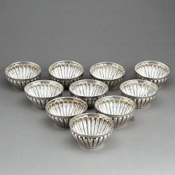 SKÖLJKOPPAR, 10 st, silver, Turkiet, 1900-talets första hälft. Tot vikt 1451 gram.