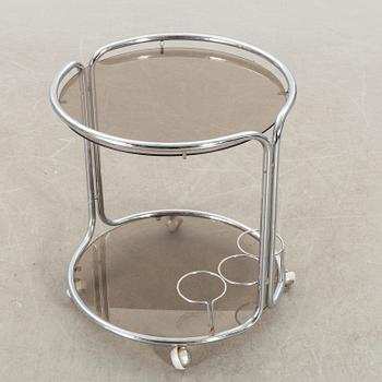 A second halt of the 20th century drink trolley.