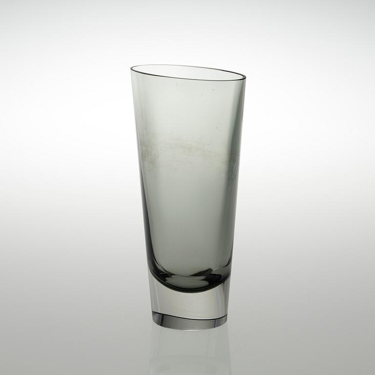 A SIGNED GLASS VASE KF 234.