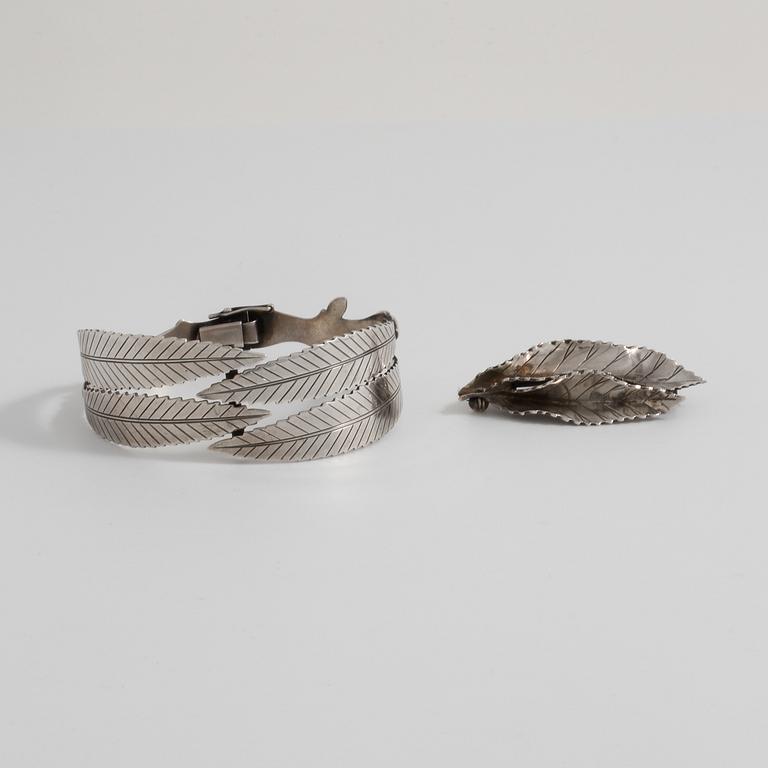 GERTRUD ENGEL, A Michelsen, Stockholm, 1953. a brooch and a bracelet.