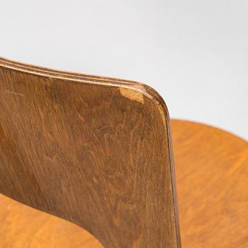 Alvar Aalto, four '66' chairs, O.Y. Huonekalu-ja Rakennustyötehdas A.B. Finland, 1930's/1940's.