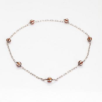 Collier, silver, emalj, A. Tillander; Helsingfors 1975.