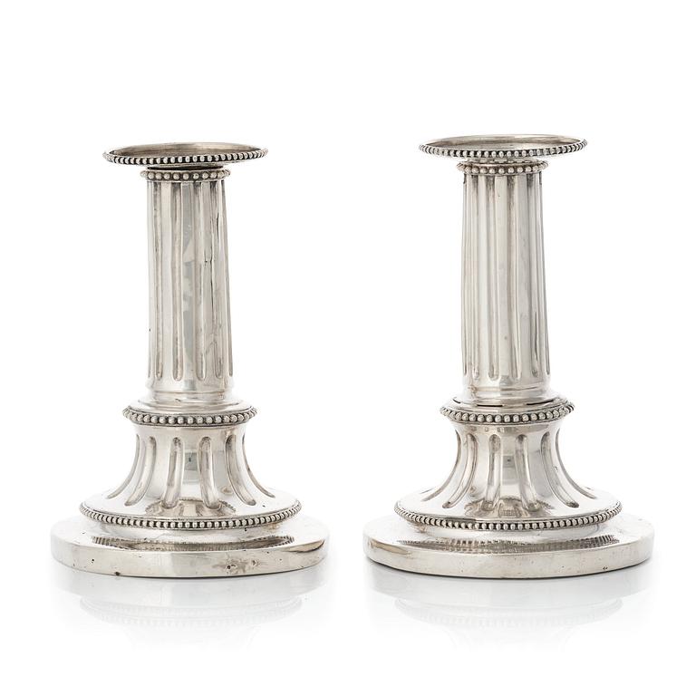 Johan Henrik Schvart, ljusstakar, s k resestakar, ett par, silver, Karlskrona 1789. Gustavianska.