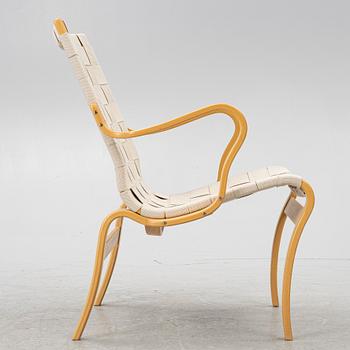 Bruno Mathsson, fåtölj/karmstol, "Eva", Firma Karl Mathsson, sent 1900-tal.