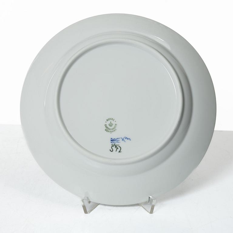 Royal Copenhagen, a set of twelve porcelain appetizer plates, 'Musselmalet' / 'Blue Fluted', Denmark.