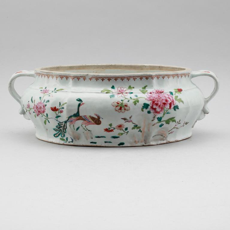 TERRIN, porslin, Kina, Qianlong 1736-1795.