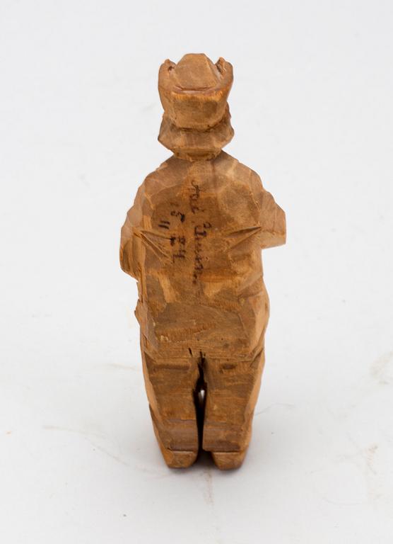 AXEL PETERSSON DÖDERHULTARN, skulptur, vallpojke, signerad.