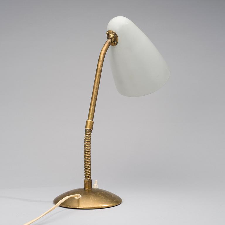 LISA JOHANSSON-PAPE, A TABLE LAMP. Stamped Orno, 1950-/60s.