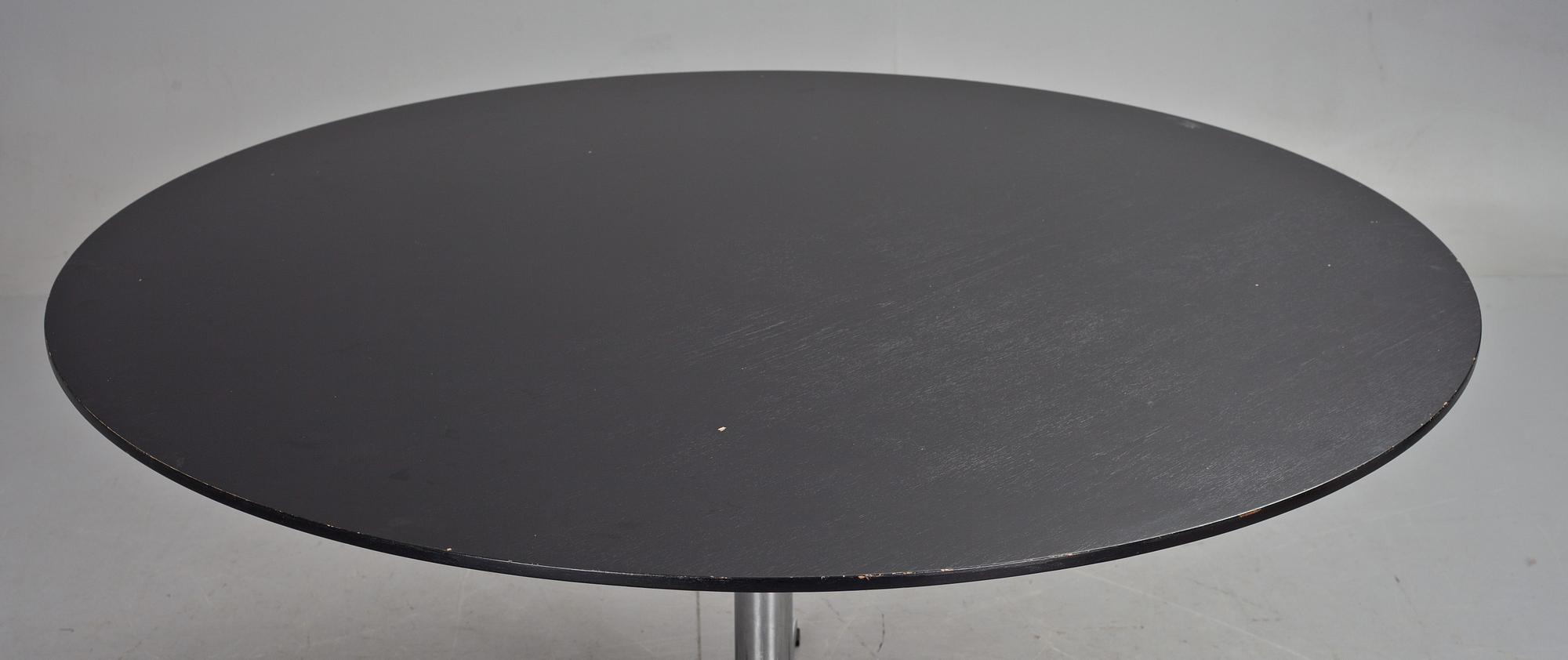 BORD, Arne Jacobsen, Fritz Hansen, Danmark, 1987.