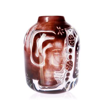 604. An Edvin Öhrström ariel glass vase 'Flickan och Duvan', Orrefors 1937.