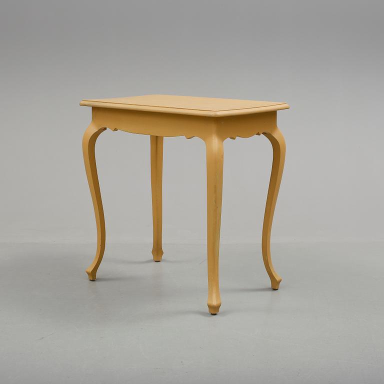 BORD. Rokokostil. 1900-tal.