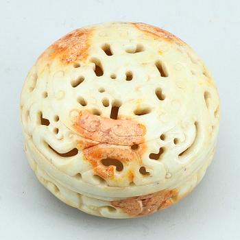 BUR FÖR SYRSOR, nefrit, Kina, 1900-tal.