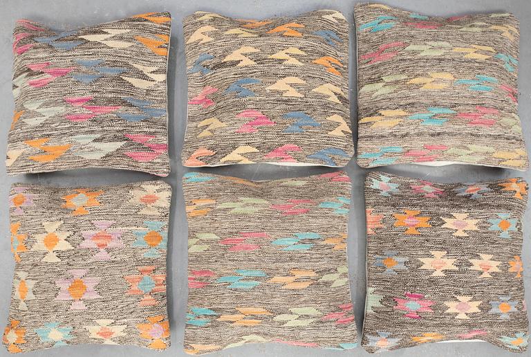 Six kilim cushions, Ca 47 x 47 cm.