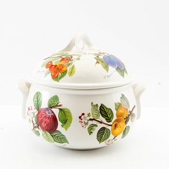 Susan Williams-Ellis, service approximately 92 pieces "Pomona" for Portmeirion, England, earthenware, late 20th century.