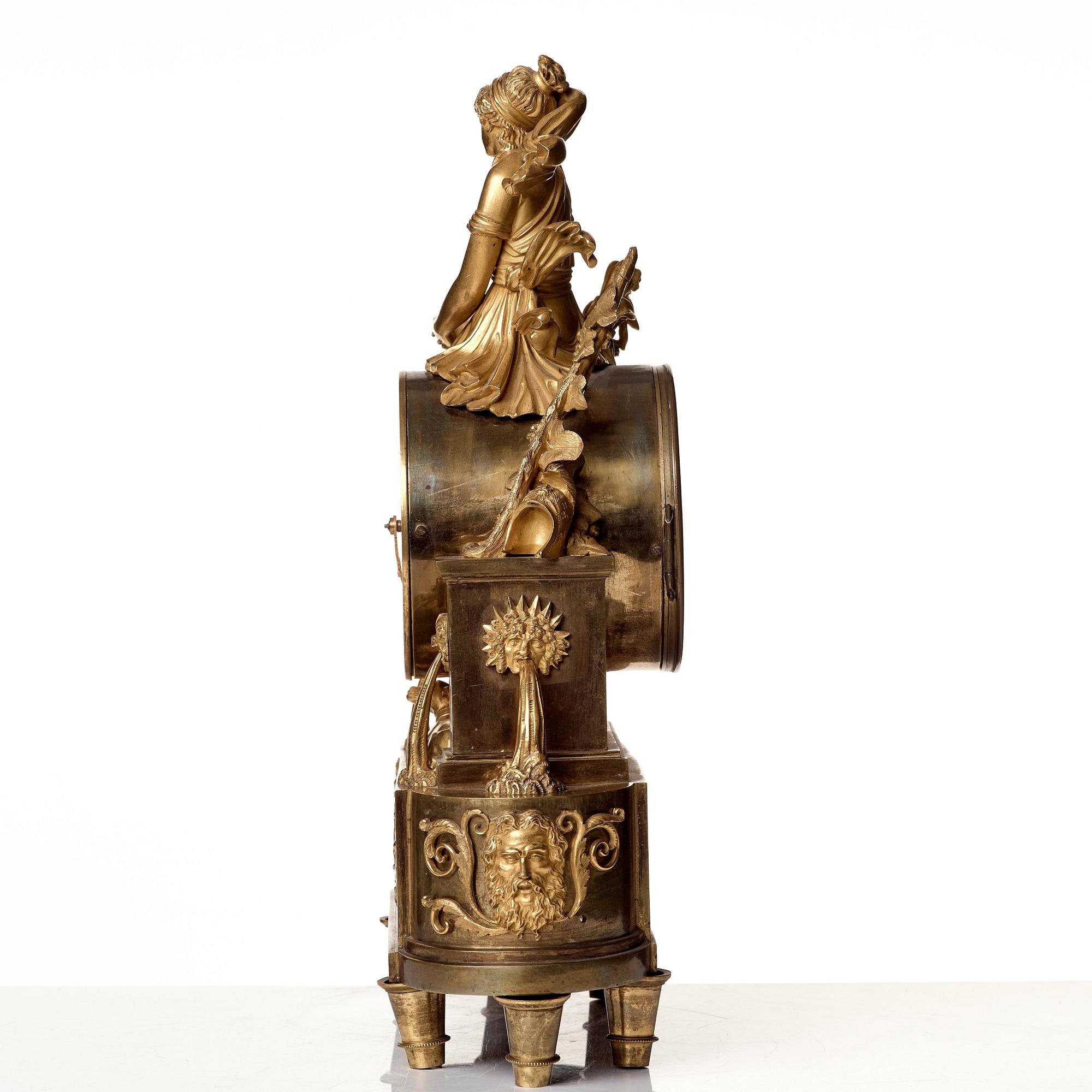 BORDSPENDYL, Frankrike, 1800-talets början, Empire.