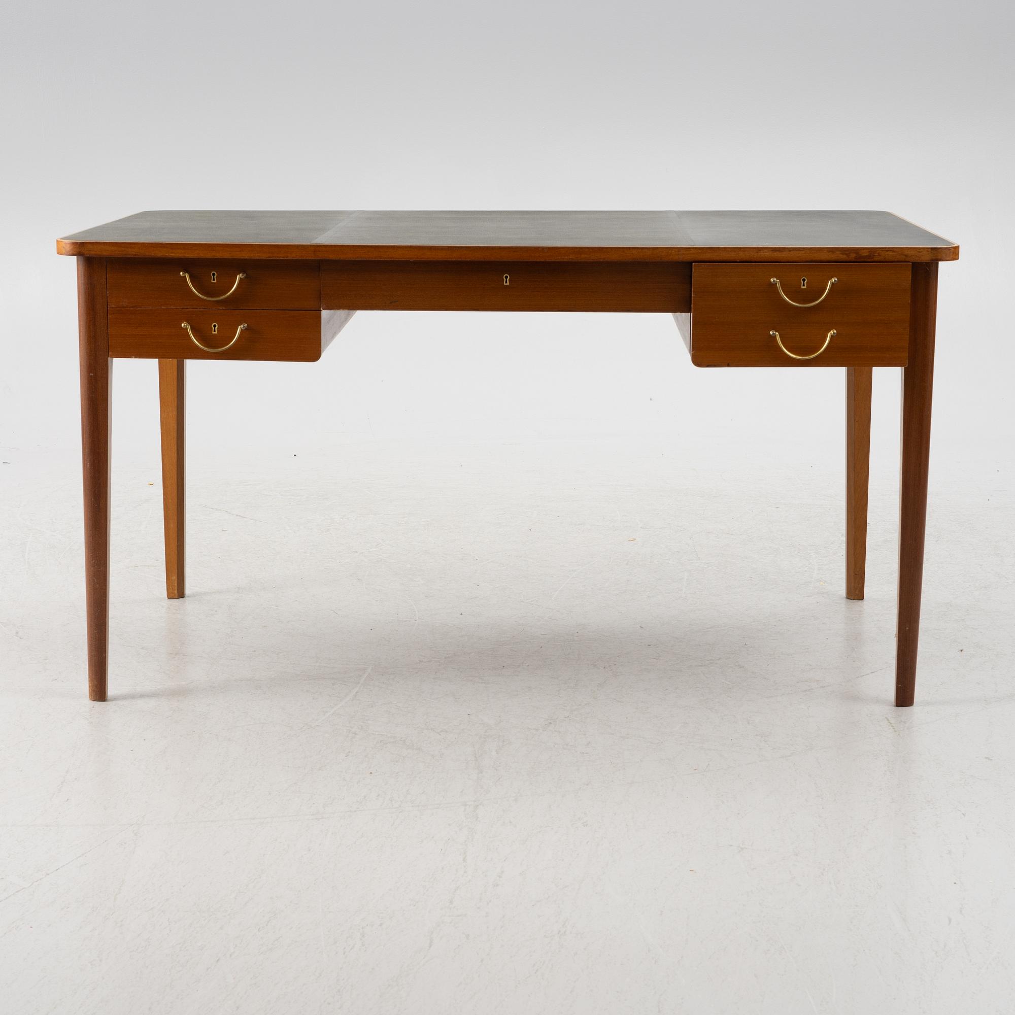 Skrivbord, G.A. Berg, Stockholm, 1940/50-tal.