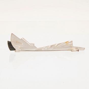 Zoltan Popovits, a "Railo" silver brooch set with spectrolite (variety of labradorite) for Lapponia 1991.